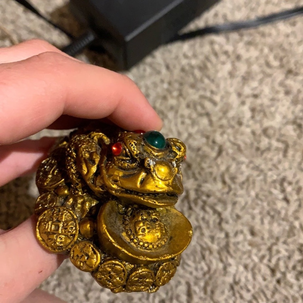 Asian Good Fortune Frog Vintage